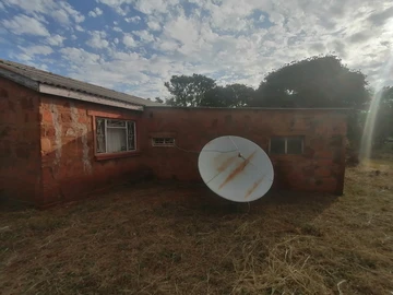 Farm & Agricultural Land