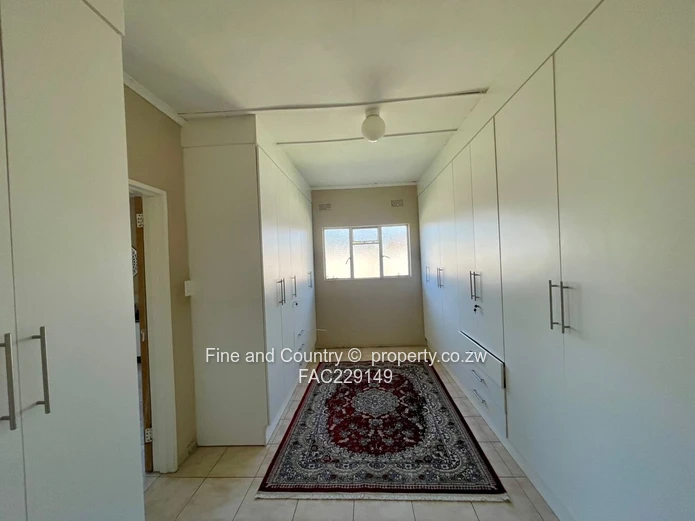 Charming 4BR/4BA Norwood Home with Borehole & Garden