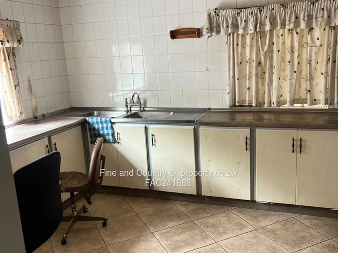 4 Bedroom House with Corporate Potential