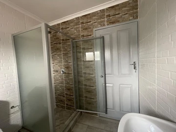 6 Unit Townhouse Complex