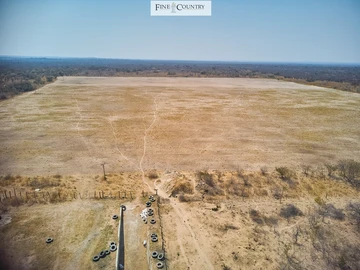 Farm & Agricultural Land