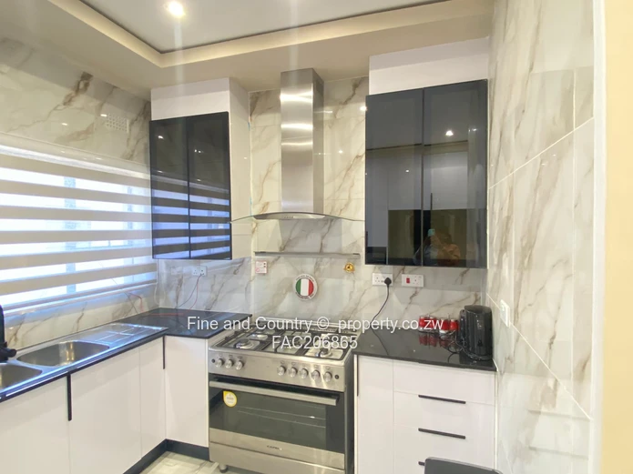 New 4-Bed Townhouse Complex in Buena Vista — Pool & Borehole