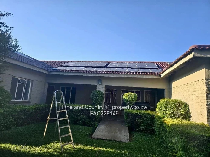 Charming 4BR/4BA Norwood Home with Borehole & Garden