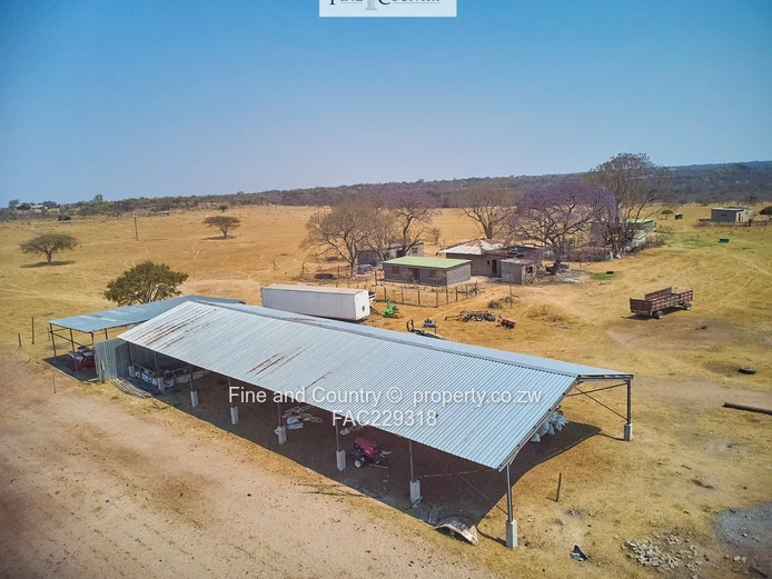 632ha Plumtree Farm — Arable, Grazing, Improvements & Dam