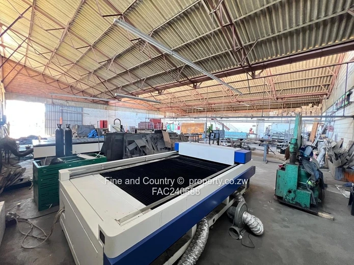 Warehouse For Sale – Main Road Frontage