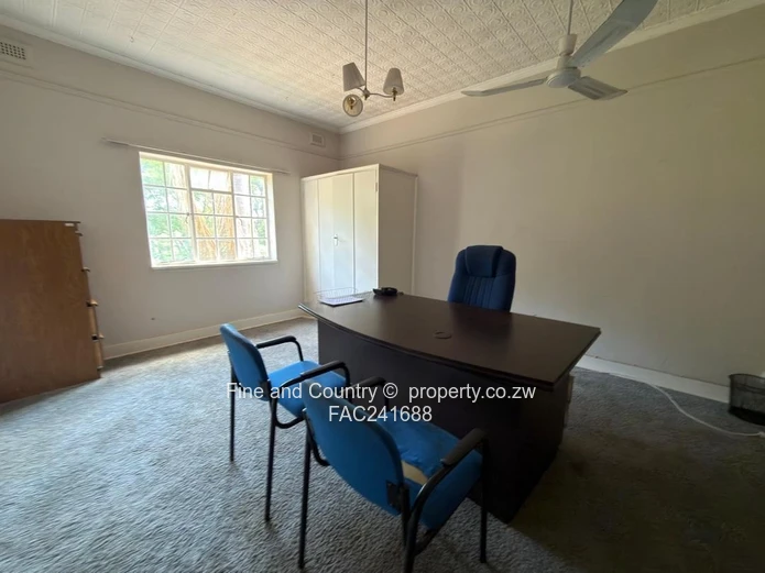 4 Bedroom House with Corporate Potential