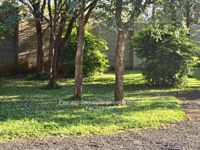 Charming 4BR/4BA Norwood Home with Borehole & Garden