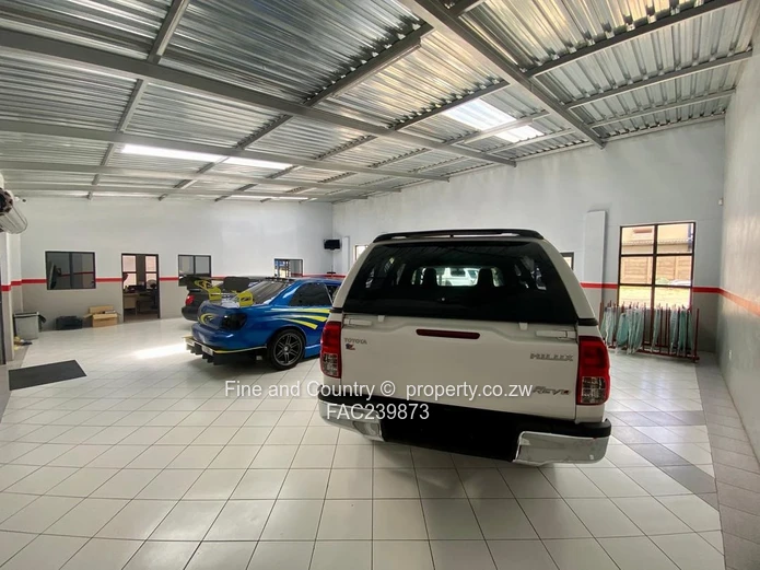 Premium Showroom & Service Centre - Turnkey