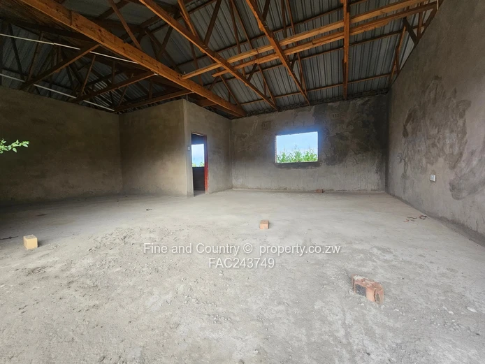 Incomplete Lodge on Bulawayo Dr (Sole Mandate)