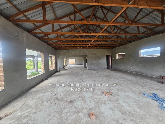 Incomplete Lodge on Bulawayo Dr (Sole Mandate)