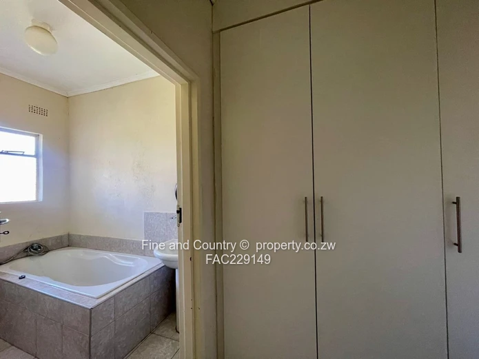 Charming 4BR/4BA Norwood Home with Borehole & Garden