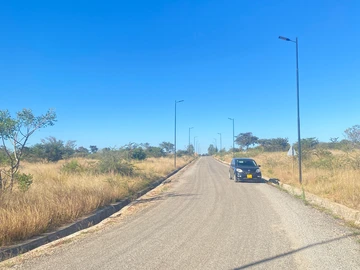 Commercial & Industrial Land