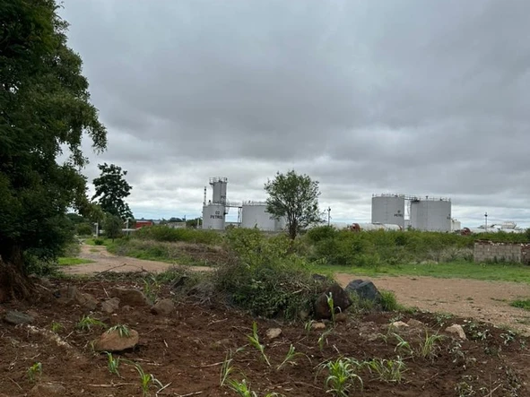 Commercial & Industrial Land