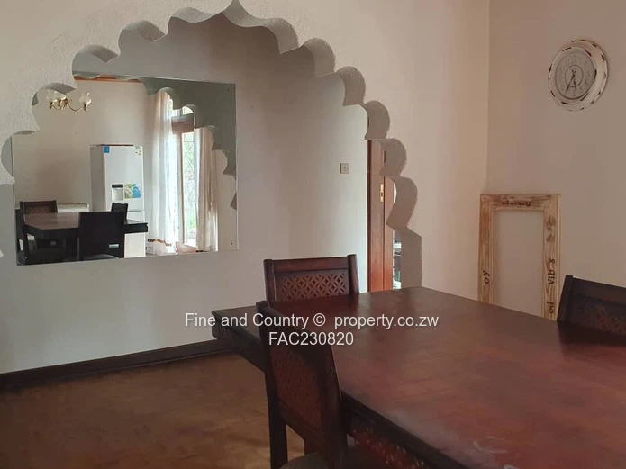 Spacious 5-Bed Burnside Home on 4449m² with Pool & Borehole