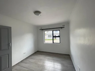 6 Unit Townhouse Complex