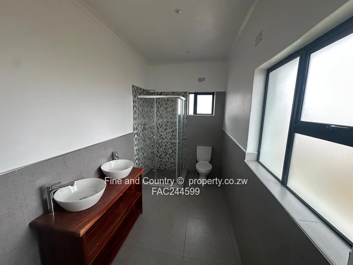 Townhouse complex for sale in budding neighborhood 